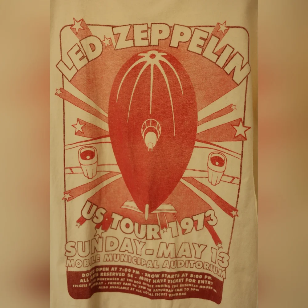 Abercrombie & Fitch Led Zeppelin Graphic Tee - White - Picture 6 of 6